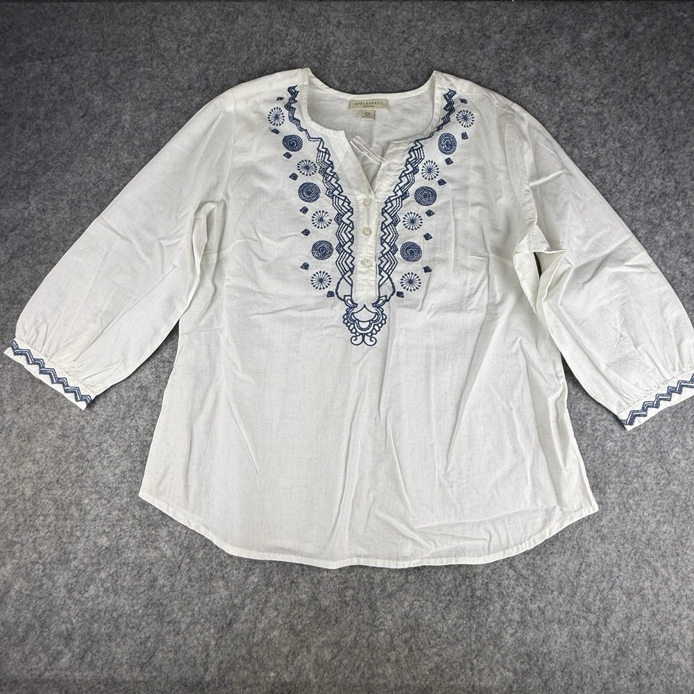 Appleseeds Embroidered Blouse 3/4 Sleeve Button Front Blue White Women's PM NWOT